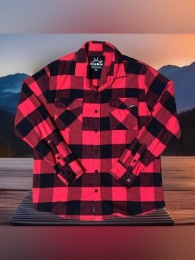 Hush Outdoors Hunting And Fishing Long Sleeve Red And Black Flannel Size: XL
